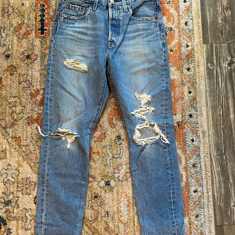 Levi’s 501 Skinny.
